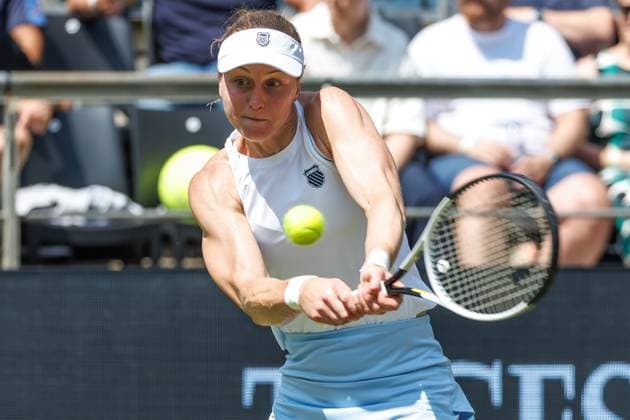 Berlin, 17 06 25, Tennis ecotrans Ladies Open Berlin at Steffi Graf Stadium Ladies, Singles, 1 Round, Osaka Japan Samsonova Russia , Steffi Graf Stadium Ludmilla Samsonova Russia returns a ball Berlin Tennis Open by HYLO 2025