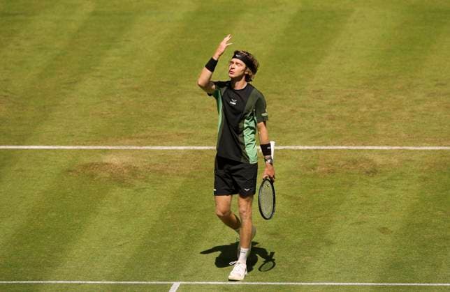 photo winner Andrey RUBLEV , joy after the matchball tennis tournament Terra Wortmann Cup at the Gerry Weber Sportpark OWL Arena in Halle Westfalen on Tue 17 06 2025