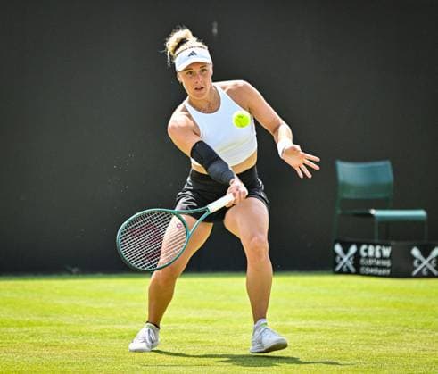 17th June 2025; Lexus Nottingham Tennis Centre, Nottingham, England; Lexus Nottingham Open, Day 2, Day two; Leolia Jeanjean (FRA) world No 92 hits a forehand return against Sonay Kartal (GBR)  ActionPlus12801982 GodfreyxPitt