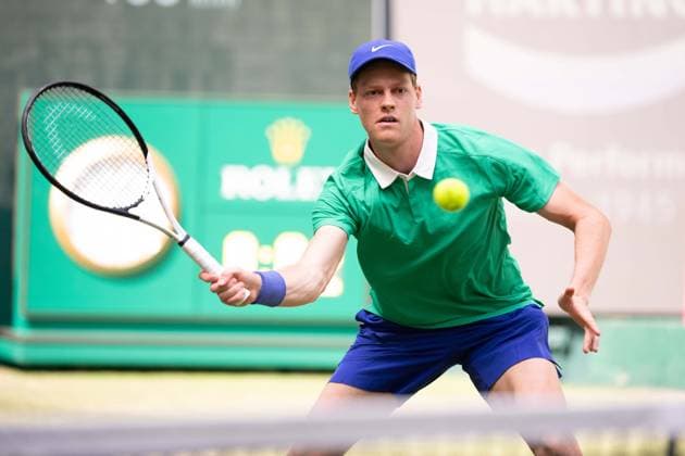 Jannik SINNER ITA Action Jannik Sinner ITA vs Yannick Hanfmann GER Tennis Terra Wortmann Open 2025 on 17 06 2025 at the OWL Arena Halle Westfalen, Germany Â
