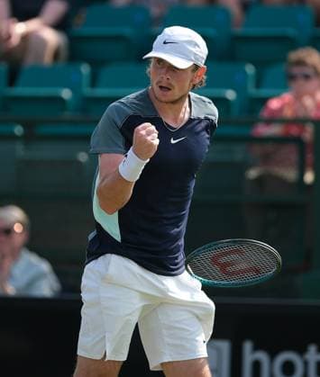 Nottingham Tennis Centre Nottingham, England - Jack Pinnington Jones celebrates the point against Emilio Nava during the match in the Lexus Nottingham Tennis Open, day 3, June 17th 2025. (Paul Bonser SPP) Copyright: xPaulxBonser SPPx spp-en-PaBo-Lexus Nottingham Open 6062
