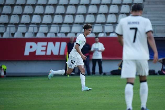 UEFA European Under-19 Championship 2025 Group B: Germany vs. England Noah Darvich of Germany National Under-19 Football Team scores and celebrates during the UEFA European Under-19 Championship 2025 Group B: Germany vs. England on 17 June 2025, at Arcul de Triumf Stadium, in Bucharest, Romania Bucharest Arcul de Triumf Stadium Romania Copyright: xAlexandraxFechetex _ADR217901