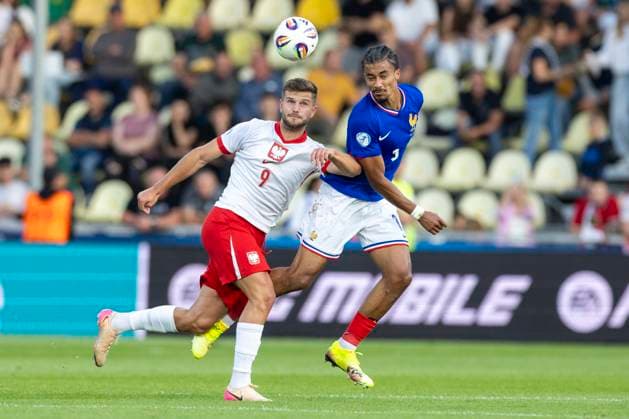 France - Poland UEFA European Under-21 Championship 2025 Group Stage Filip Szymczak and Quentin Merlin during the UEFA European Under-21 Championship 2025 Group Stage match between France and Poland at MSK Zilina Stadium on June 17, 2025 in Zilina, Slovakia. Zilina Slovakia  Copyright: xAndrzejxIwanczukx originalFilename:iwanczuk-francepo250617_npshX.jpg