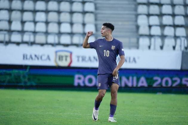 UEFA European Under-19 Championship 2025 Group B: Germany vs. England Joshua King of England National Under-19 Football Team scores during the UEFA European Under-19 Championship 2025 Group B: Germany vs. England on 17 June 2025, at Arcul de Triumf Stadium, in Bucharest, Romania Bucharest Arcul de Triumf Stadium Romania Copyright: xAlexandraxFechetex _ADR2482
