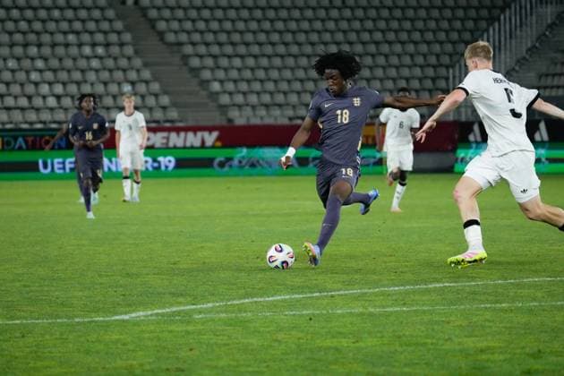UEFA European Under-19 Championship 2025 Group B: Germany vs. England Shumaira Mheuka of England National Under-19 Football Team in action during the UEFA European Under-19 Championship 2025 Group B: Germany vs. England on 17 June 2025, at Arcul de Triumf Stadium, in Bucharest, Romania Bucharest Arcul de Triumf Stadium Romania Copyright: xAlexandraxFechetex _ADR2923