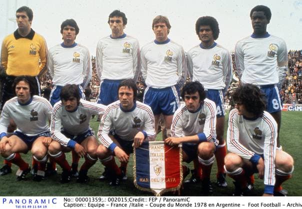 archive Equipe - France Italie - Coupe du Monde 1978 en Argentine - Foot Football - Archive - largeur attitude pose poser en haut de gauche a droite : Jean Paul Bertrand Demanes - Jean Marc Guillou - Maxime Bossis - Patrice Rio - Gerard Janvion - Marius Tresor en bas de gauche a droite : Christian Dalger - Henri Michel - Bernard Lacombe - Michel Platini et Didier Six  Copyright: xFEPx xPsnewzx