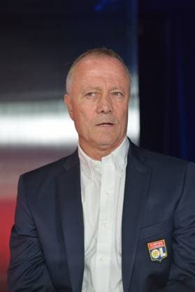 FOOTBALL : Mapou Yanga Mbiwa - Nouvelle recrue de Lyon - Ligue 1 - 17 08 2015 Bernard Lacombe (conseiller du president) Lyon - Tola Vologe  Copyright: xFredericxChambertx