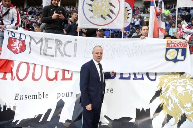 FOOTBALL : Lyon vs Rennes - Ligue 1 Conforama - 15 12 2019 HOMMAGE A BERNARD LACOMBE - FAIR PLAY LYON  Copyright: xAlexPressx