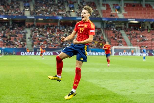 UEFA European Under-21 Championship Spain Italy 17 06 2025 Jesus Rodriguez Spain, 17 celebrates after scoring during the UEFA European Under-21 Championship match Spain Italy, on 17 06 2025, Anton Malatinsky Stadium, Trnava, Slovakia Copyright: xBEAUTIFULxSPORTS Meuselx