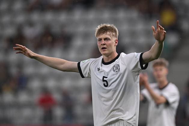 UEFA U19 European Championship, EM, Europameisterschaft 2025 - Germany - England - Ilie Oana Stadium Maximilian Herwerth of Germany in action during the UEFA Under-19 European Championship Romania 2025 football match between Germany and England at Arcul de Triumf Stadium in Bucharest, Romania, June 17, 2025. Alex Nicodim Imago Images Copyright: xAlexxNicodimx