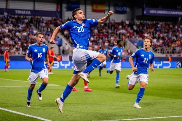 Sport Bilder des Tages SPAIN U21, U 21 - ITALY U21 Niccolo Pisilli of Italy celebrates a goal during the UEFA European Under-21 Championship 2025 Group A football match between Spain U21 and Italy U21. City Arena Stadium, Trnava, Slovakia, June 17, 2025. Photo by Branislav Racko Copyright: xx _BRR2009