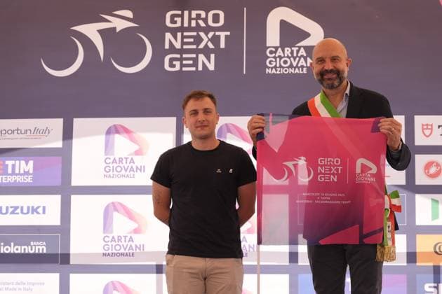 Mayor of Manerbio - Paolo Vittorielli during the stage 4 of the Giro Next Gen 2025, Manerbio (Bs) Salsomaggiore Terme (Pr), 148 km , Italy - Wednesday, June 18, 2025. - cycling.  Copyright: xGianxMattiaxD Albertox LaPressex