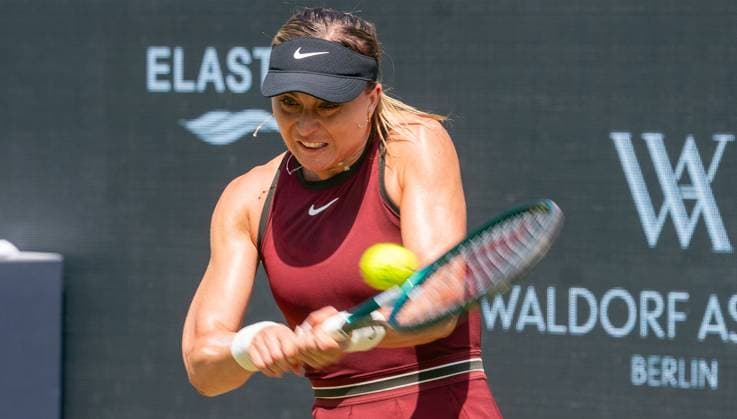 18 06 2025, WTA 500, Tennis, Women, Berlin Tennis Open by Hylo 2025, Berlin, Singles, 2nd round, Paula Badosa Spain Emma Navarro USA Paula Badosa Spain Berlin Steffi Graf Stadion Berlin Germany