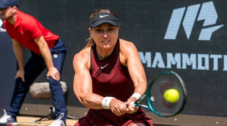 18 06 2025, WTA 500, Tennis, Women, Berlin Tennis Open by Hylo 2025, Berlin, Singles, 2nd round, Paula Badosa Spain Emma Navarro USA Paula Badosa Spain Berlin Steffi Graf Stadion Berlin Germany