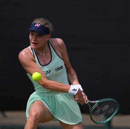 Nottingham Tennis Centre Nottingham, England - Dayana yastremska plays a backhand to Antonia Ruzic during the match in the Lexus Nottingham Tennis Open, day 4, June 18th 2025. (Paul Bonser SPP) Copyright: xPaulxBonser SPPx spp-en-PaBo-Lexus Nottingham Open 1267