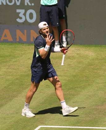 photo Zizou BERGS BEL loses in 2 sets against Karen KHACHANOV Tennis Tournament Terra Wortmann Cup at Gerry Weber Sportpark OWL Arena in Halle Westfalen on Wed 18 06 2025