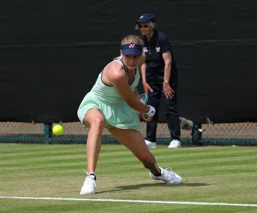Nottingham Tennis Centre Nottingham, England -Dayana Yastremska plays a low backhand shot Antonia Ruzic during the match in the Lexus Nottingham Tennis Open, day 4, June 18th 2025. (Paul Bonser SPP) Copyright: xPaulxBonser SPPx spp-en-PaBo-Lexus Nottingham Open 1271