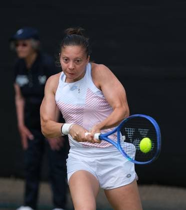 Nottingham Tennis Centre Nottingham, England - Antonia Ruzic plays a backhand shot to Dayana Yastremska during the match in the Lexus Nottingham Tennis Open, day 4, June 18th 2025. (Paul Bonser SPP) Copyright: xPaulxBonser SPPx spp-en-PaBo-Lexus Nottingham Open 1276