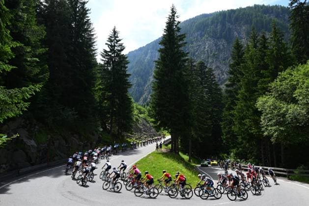 Tour de Suisse 2025 Stage 4 PIURO VALCHIAVENNA, ITALY - JUNE 18 : Illustration picture during stage 4 of the 88th edition of Tour de Suisse an UCI World Tour 2.UWT cycling road race stage for Men Elite of 193.2 km with start in Heiden and finish in Piuro Valchiavenna on June 18, 2025 in Piuro Valchiavenna, Italy, 18 06 2025 ( Motordriver Kenny Verfaillie - Piuro Valchiavenna Italy  Copyright: xVincentxKalutx