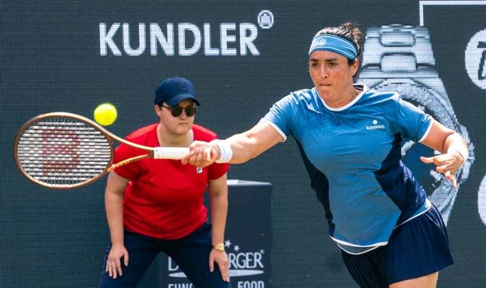 18 06 2025, WTA 500, Tennis, Women, Berlin Tennis Open by Hylo 2025, Berlin, Singles 2 Round, Jasmine Paolini Italy Ons Jabeur Tunisia Ons Jabeur Tunisia Berlin Steffi Graf Stadium Berlin Germany