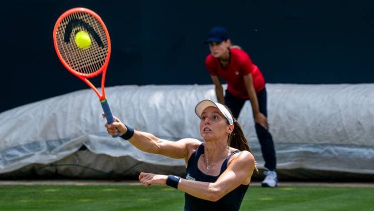 18 06 2025, WTA 500, Tennis, Women, Berlin Tennis Open by Hylo 2025, Berlin, Doubles, 2nd round, Mirra Andreeva Russia Diana Shnaider Russia Timea Babos Hungary Luisa Stefani Brazil Timea Babos Hungary Berlin Steffi Graf Stadium Berlin Germany