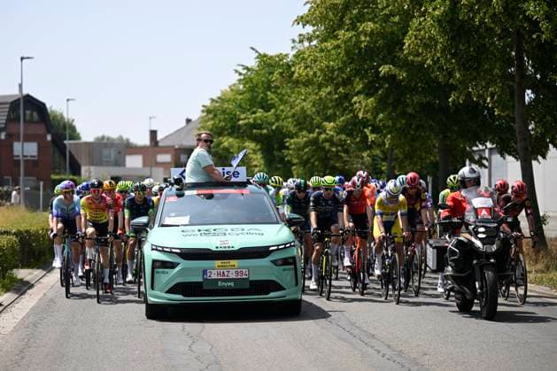 Baloise Belgium Tour 2025 Stage 1 KNOKKE-HEIST, BELGIUM - JUNE 18 : Illustration picture during stage 1 of the 94th edition of Baloise Tour of Belgium an UCI ProSeries 2.Pro cycling road race stage for Men Elite of 198 km with start in Merelbeke-Melle and finish in Knokke-Heist on June 18, 2025 in Knokke-Heist, Belgium, 18 06 2025 ( Motordriver Guy De Vuyst - Knokke-Heist Belgium  Copyright: xJanxDexMeuleneirx