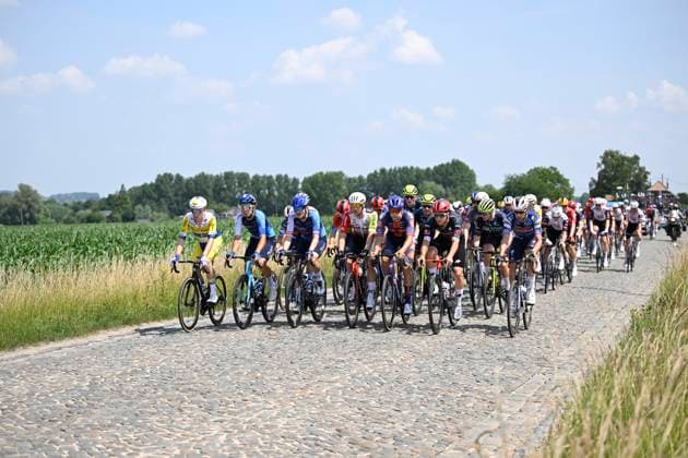 Baloise Belgium Tour 2025 Stage 1 KNOKKE-HEIST, BELGIUM - JUNE 18 : Illustration picture during stage 1 of the 94th edition of Baloise Tour of Belgium an UCI ProSeries 2.Pro cycling road race stage for Men Elite of 198 km with start in Merelbeke-Melle and finish in Knokke-Heist on June 18, 2025 in Knokke-Heist, Belgium, 18 06 2025 ( Motordriver Guy De Vuyst - Knokke-Heist Belgium  Copyright: xJanxDexMeuleneirx