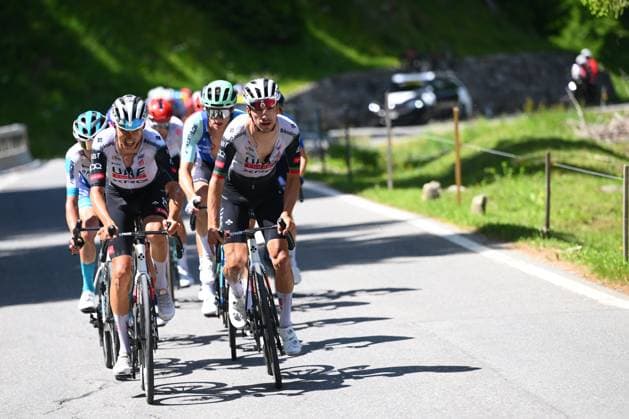 Tour de Suisse 2025 Stage 4 PIURO VALCHIAVENNA, ITALY - JUNE 18 : UAE Team Emirates - XRG riders during stage 4 of the 88th edition of Tour de Suisse an UCI World Tour 2.UWT cycling road race stage for Men Elite of 193.2 km with start in Heiden and finish in Piuro Valchiavenna on June 18, 2025 in Piuro Valchiavenna, Italy, 18 06 2025 ( Motordriver Kenny Verfaillie - Piuro Valchiavenna Italy  Copyright: xVincentxKalutx