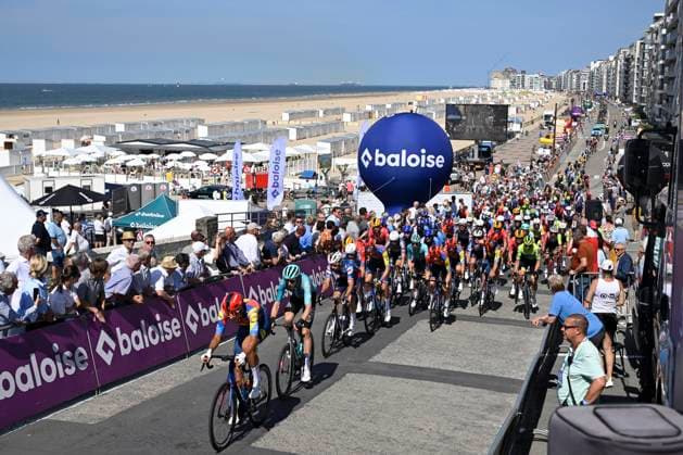 Baloise Belgium Tour 2025 Stage 1 KNOKKE-HEIST, BELGIUM - JUNE 18 : Nys Thibau (BEL) of Lidl - Trek during stage 1 of the 94th edition of Baloise Tour of Belgium an UCI ProSeries 2.Pro cycling road race stage for Men Elite of 198 km with start in Merelbeke-Melle and finish in Knokke-Heist on June 18, 2025 in Knokke-Heist, Belgium, 18 06 2025 ( Motordriver Guy De Vuyst - Knokke-Heist Belgium  Copyright: xJanxDexMeuleneirx