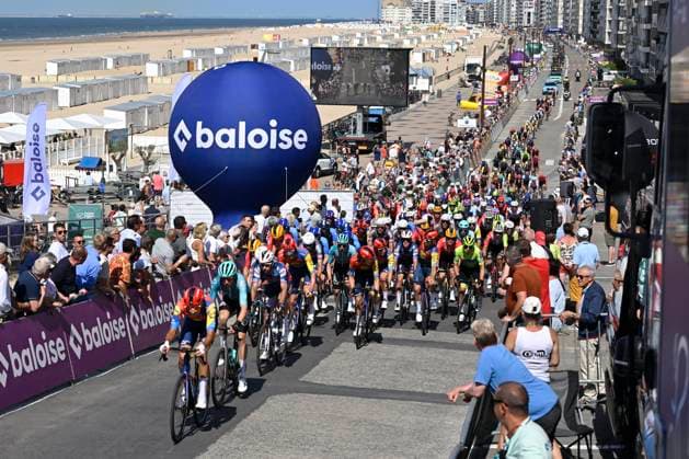 Baloise Belgium Tour 2025 Stage 1 KNOKKE-HEIST, BELGIUM - JUNE 18 : Illustration picture during stage 1 of the 94th edition of Baloise Tour of Belgium an UCI ProSeries 2.Pro cycling road race stage for Men Elite of 198 km with start in Merelbeke-Melle and finish in Knokke-Heist on June 18, 2025 in Knokke-Heist, Belgium, 18 06 2025 ( Motordriver Guy De Vuyst - Knokke-Heist Belgium  Copyright: xJanxDexMeuleneirx