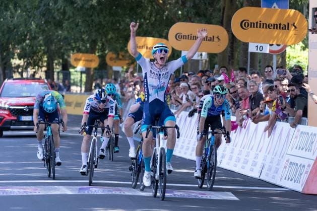 Giro Next Gen 2025 - 4th Stage - Manerbio - Salsomaggiore Terme Seth Dunwoody of the Bahrain Victorious Development Team wins the 4th Stage of Giro Next Gen 2025 from Manerbio to Salsomaggiore Terme. Salsomaggiore Terme Italy  Copyright: xTommasoxBerardix originalFilename:berardi-gironext250618_npt3k.jpg