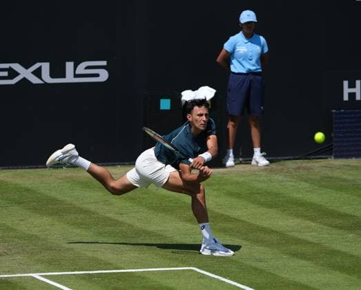 Nottingham Tennis Centre Nottingham, England - Emilio Nava plays a baseline shot to Ryan Peniston during the match in the Lexus Nottingham Tennis Open, day 4, June 18th 2025. (Paul Bonser SPP) Copyright: xPaulxBonser SPPx spp-en-PaBo-Lexus Nottingham Open 3811
