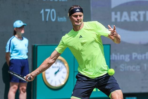 Tennis ATP Tour 500 Terra Wortmann Open 2025 on 18 06 2025 in the OWL ARENA in Halle Westf Alexander Zverev GER xJRx
