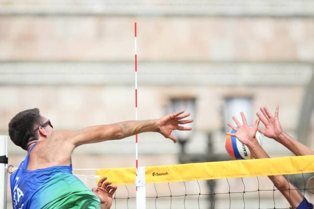 Gianluca Dal Corso in action at CEV Beach Volley Nations Cup 2025 Preliminary Phase in Messina during Beach Nations Cup 2025 - Preliminary Phase, Beach Volley match in Messina, Italy, June 18 2025  Copyright: xMassimilianoxCarnabuci IPAxSportx xipa-agency.netx xx IPA_59212603 IPA_Agency_IPA59212603