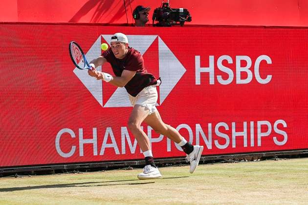 18th June 2025; HSBC Championships, Queens Club, West Kensington, London, England: HSBC Mens Championships Queens Club, Day 3; Jack Draper (GBR) plays a backhand shot against Alexei Popyrin (AUS)  ActionPlus12802286 HenningxVonxJagow