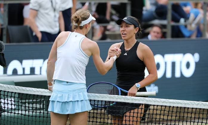 Liudmila Samsonova RUS wins against Jessica Pegula USA at the Steffi Graf Stadium Sport HYLO Berlin Tennis Open Women on grass 18 06 2025