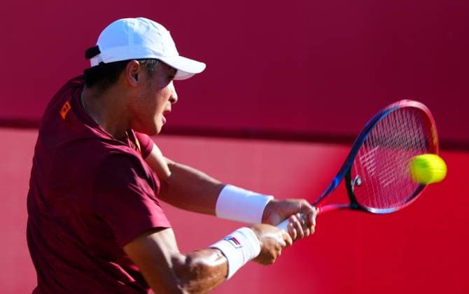 Brandon Nakashima in second round action Queen s Club Championships, Day 10, Queen s Club, West Kensington, London, UK - 18 Jun 2025  Copyright: xJavierxGarcia Shutterstockx 15363350be