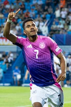 UEFA U21 European Championship Germany England 18 06 2025 Ansgar Knauff Germany, 7 cheers after scoring during the UEFA U21 European Championship match Germany England, on 18 06 2025, Stadion pod Zoborom, Nitra, Slovakia Copyright: xBEAUTIFULxSPORTS Meuselx