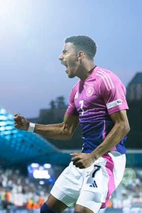 UEFA U21 European Championship Germany England 18 06 2025 Ansgar Knauff Germany, 7 cheers after scoring during the UEFA U21 European Championship match Germany England, on 18 06 2025, Stadion pod Zoborom, Nitra, Slovakia Copyright: xBEAUTIFULxSPORTS Meuselx