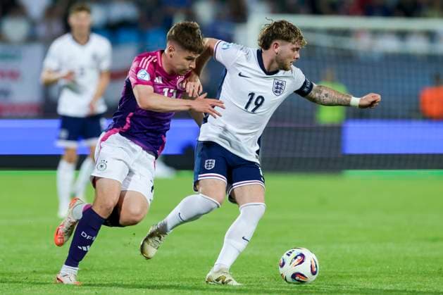 Lukas Ullrich Germany and Harvey Elliott England battle for the ball, UEFA European Under 21 Championship 2025 Group Stage, England v Germany, Nitra Stadium on June 18, 2025 in Nitra, Slovakia Photo by Marco Steinbrenner DeFodi Images Lukas Ullrich Germany and Harvey Elliott England battle for the ball, UEFA European Under 21 Championship 2025 Group Stage, England v Germany, Nitra Stadium, June 18, 2025 in Nitra, Slovakia Photo by Marco Steinbrenner DeFodi Images
