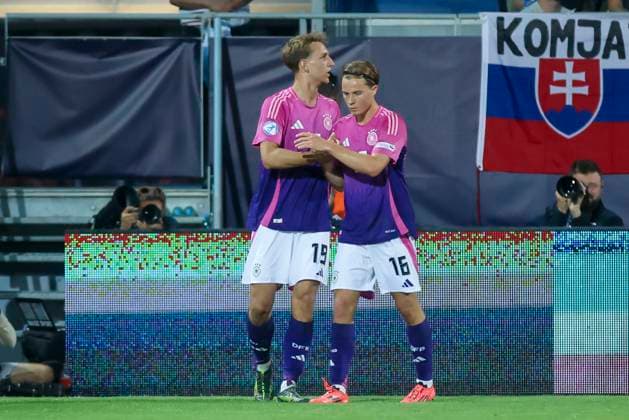 Nelson Weiper Germany celebrates after scoring his teams second goal with Caspar Jander Germany , UEFA European Under 21 Championship 2025 Group Stage, England v Germany, Nitra Stadium, June 18, 2025 in Nitra, Slovakia Photo by Marco Steinbrenner DeFodi Images Nelson Weiper Germany celebrates after scoring his teams second goal with Caspar Jander Germany , UEFA European Under 21 Championship 2025 Group Stage, England v Germany, Nitra Stadium, June 18, 2025 in Nitra, Slovakia Photo by Marco Steinbrenner DeFodi Images