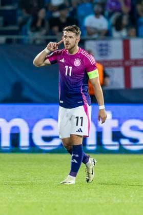 UEFA U21 European Championship Germany England 18 06 2025 Jan Thielmann Germany, 11 with captains armband at the UEFA U21 European Championship in the match Germany England, on 18 06 2025, Stadion pod Zoborom, Nitra, Slovakia Copyright: xBEAUTIFULxSPORTS Meuselx