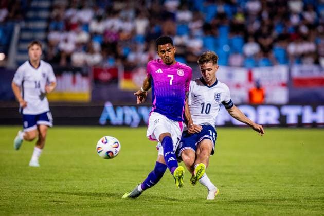 ENGLAND U21, U 21 - GERMANY U21 James McAtee of England and Ansgar Knauff of Germany during the UEFA European Under-21 Championship 2025 Group B football match between England U21 and Germany U21. Stadium Nitra Arena, Nitra, Slovakia, June 18, 2025. Photo by Branislav Racko Copyright: xx 080A9455