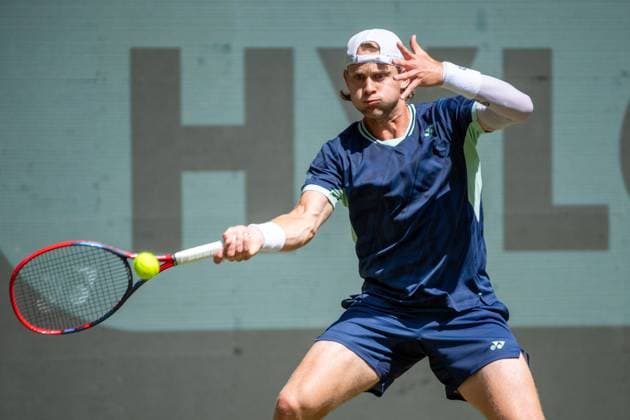 Zizou BERGS BEL action, Zizou Bergs BEL vs Karen Khachanov RUS Tennis Terra Wortmann Open 2025 on 18 06 2025 at the OWL Arena Halle Westfalen, Germany Â