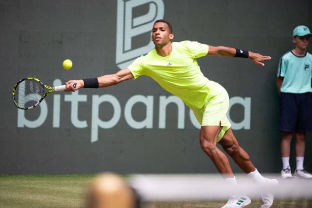 Felix AUGER ALIASSIKME CAN Action Felix Auger Aliassime CAN vs Karen Khachanov Tennis Terra Wortmann Open 2025 on 18 06 2025 at the OWL Arena Halle Westfalen, Germany Â