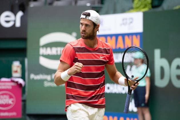 Karen KACHANOV RUS Action, Felix Auger Aliassime CAN vs Karen Khachanov Tennis Terra Wortmann Open 2025 on 18 06 2025 at the OWL Arena Halle Westfalen, Germany Â