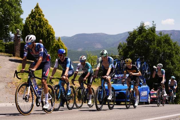 The pack rides cycles during the stage 5 of the Giro Next Gen 2025, Fiorenzuola d™Arda (Pc) Gavi (Al) 153 km, Italy - Thursday, June 19, 2025. - cycling.  Copyright: xFabioxFerrari LaPressex