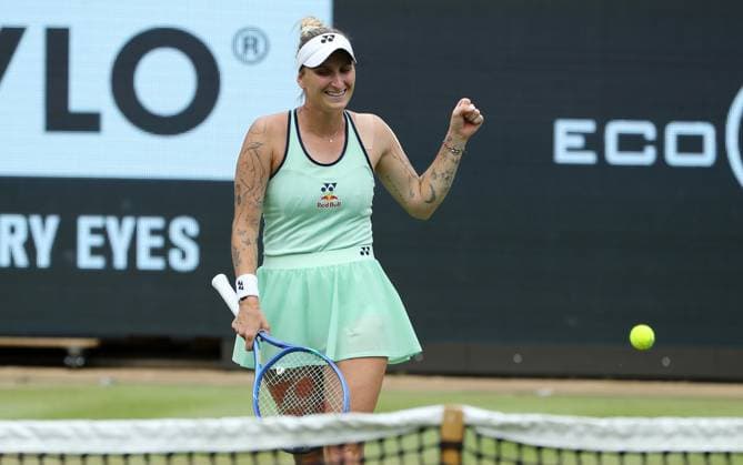 Marketa Vondrousova CZE cheers in the Steffi Graf Stadium Sport HYLO Berlin Tennis Open Women on grass 19 06 2025
