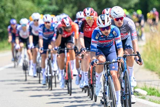 Baloise Belgium Tour 2025 Stage 2 PUTTE, BELGIUM - JUNE 19 : Uhlig Henri (GER) of Alpecin - Deceuninck during stage 2 of the 94th edition of Baloise Tour of Belgium an UCI ProSeries 2.Pro cycling road race stage for Men Elite of 194.6 km with start in Beringen and finish in Putte on June 19, 2025 in Putte, Belgium, 19 06 2025 ( Motordriver Guy De Vuyst - Putte Belgium  Copyright: xNicoxVereeckenx
