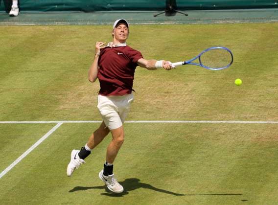 photo Denis SHAPOVALOV CAN Tennis Tournament Terra Wortmann Cup at Gerry Weber Sportpark OWL Arena in Halle Westfalen on Thu 19 06 2025
